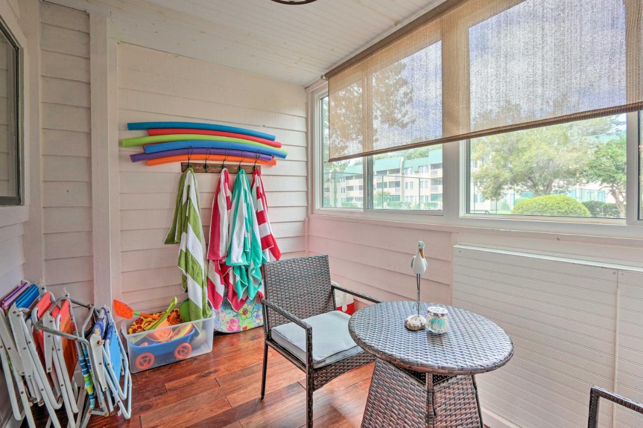 Colorful Hilton Head Condo With Beach And Pool Access! ฮิลตันเฮดไอส์แลนด์ ภายนอก รูปภาพ