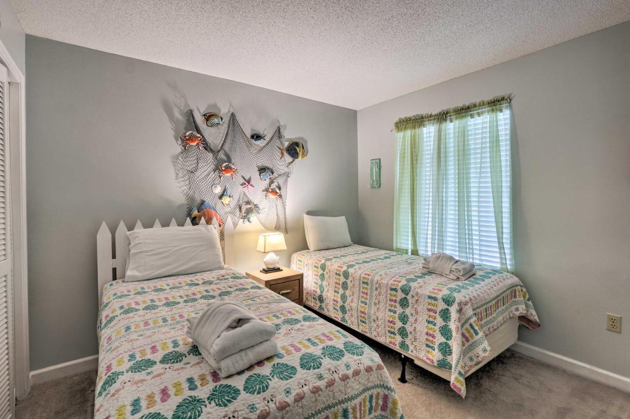 Colorful Hilton Head Condo With Beach And Pool Access! ฮิลตันเฮดไอส์แลนด์ ภายนอก รูปภาพ